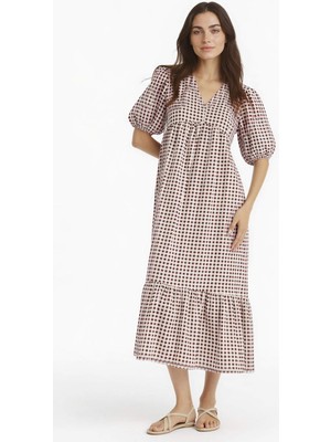 DeFacto V Yaka Kareli Gofre Dokulu Kısa Kollu Midi Elbise F5806AX25SM