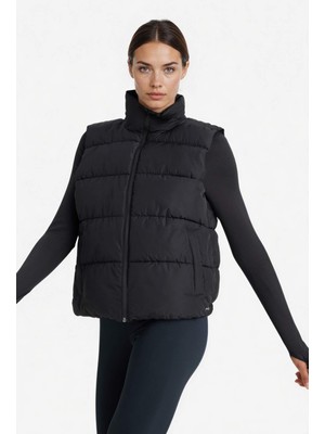 DeFacto Su İtici Regular Fit Dik Yaka Fermuarlı Cepli Şişme Yelek E9209AX25AU