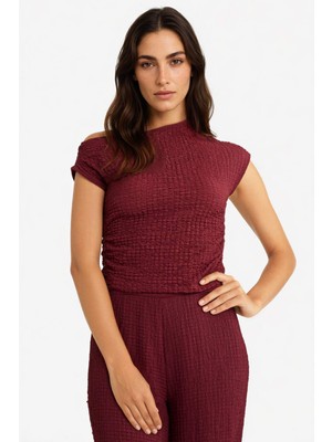 DeFacto Slim Fit Dar Kesim Tek Omuzlu Bürümcük Bluz G2703AX25AU