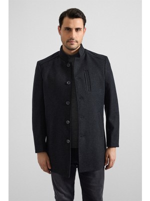 Süvari Siyah Regular Hakim Yaka Düz Yandan Cepli Polyester Karışımlı Dolgusuz Erkek Kaban