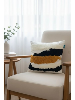 Rolivs Zentro Modern Çizgili Punch Kırlent 47x47cm (NK 2673)