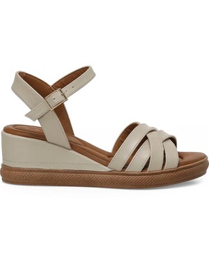 Butigo 25S-281 6fx Bej Kadın Dolgu Topuk Sandalet
