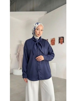 Foremia Yaka Detay Saten Tunik-Lacivert -