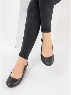 Fox Shoes Siyah Kadın Sandalet 9726105209