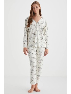 Catherine's Yumuşak Dokulu Pijama Takımı
