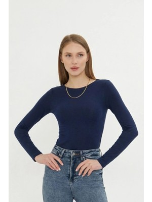 Irmak Kerekli Kadın Kayık Yaka Basic Uzun Kollu Body Likralı Bluz  Viskon Body 160 Lacivert