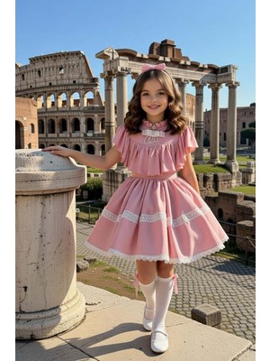 Riccotarz Kız Çocuk Göğsü ve Omuzları Fırfırlı Eteği Piliseli Dantel Şerit Detaylı Kolsuz Pembe Elbise