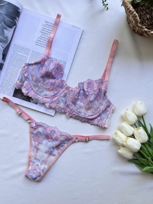 Blue Avcı Noateks Suave Çiçek Desenli Balenli Kapsız Brode Sütyen Takımı