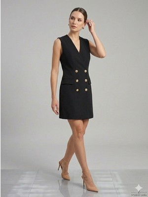 Ekol Önü Süs Düğmeli Elbise 6110