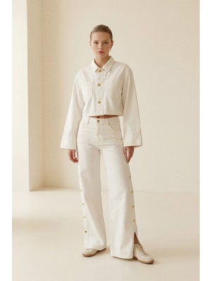 Setre Ekru Kol ve Düğme Detaylı Ceket Pantolonlu Takım