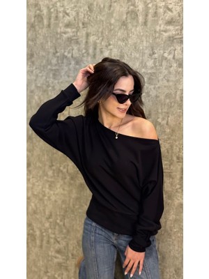 Leilaa Kayık Yaka Modal Kumaş Bluz