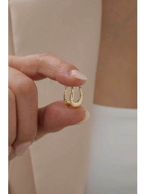 Yavuz Kuyumculuk 14 Ayar Altın Oval Midye Küpe