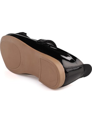 Civil Girls Kalp Aksesuarlı 31- Babet - Siyah 33