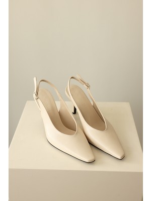 Lutvelizade Topuklu 2616 - Minimal Asimetrik Küt Burun Kemik Kadın Topuklu