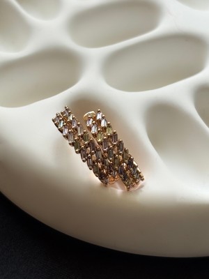 Lovira Pastel Baget Taşlı Küpe