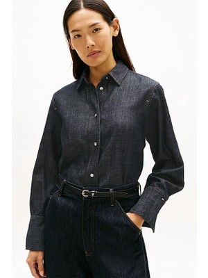 Tommy Hilfiger Kadın Rahat Kesim Manşet Logolu Denim Gömlek - Koyu Denim Mavi