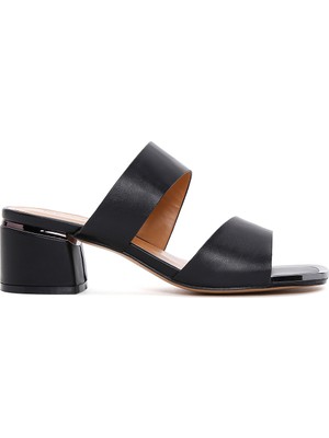 Derimod Kadın Siyah Kısa Kalın Topuklu Terlik 26SFE460718