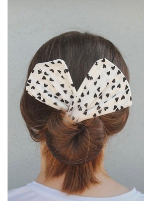 The Littles Kids Minik Kalp Desenli Siyah ve Beyaz Renk Telli Pratik Topuz Yapma Bandı (2 Adet)