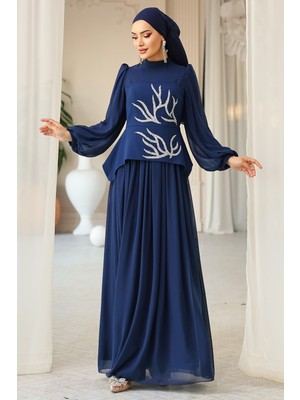 Olcay Önü Taş Desenli Krep ve Şifon Kombinli Tesettür Abiye Elbise K. İNDİGO 1689