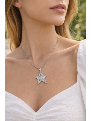 Xuping Kadın Gümüş Renk Zirkon Taşlı Büyük Yıldız Figürlü Çelik Kolye