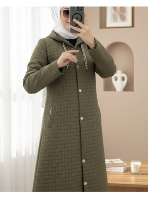 Modamorfo Yakası Zincir Detaylı Uzun Kapitone Kaban  -Haki