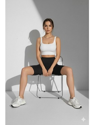 Tusebu Yüksek Bel Biker Şort Kadın Siyah Esnek Spor Tayt Şort