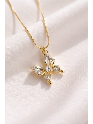 Ares 01 Store ✨ Kelebek Figürlü Zirkon Taşlı Altın Renk Kolye Zarif Kadın Kolye ✨