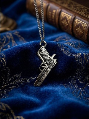 Meneva Aksesuar Retro Gümüş Renk Tabanca Figürlü Erkek Kolye