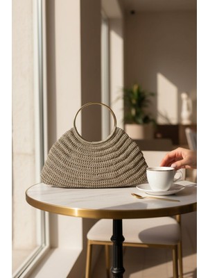 Simli Makrome | El Örgüsü | Altın Metal Saplı | Orta Boy | Özel Tasarım El Çantası | Bej