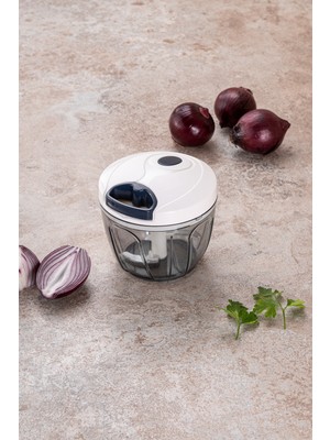 Pratik ve Hızlı Kullanım Için Çok Amaçlı Doğrayıcı