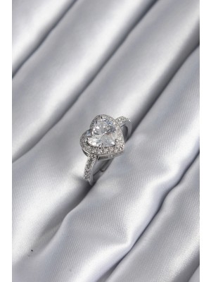 Sb Shopping Pirinç Gümüş Renk Zirkon Taş Kalp Charm Model Kadın Yüzük