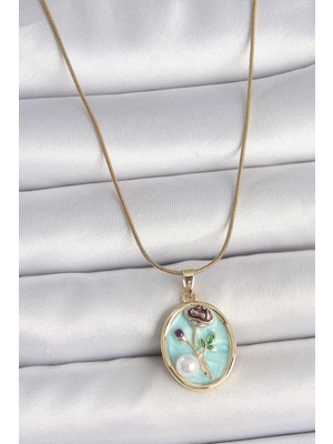 AyrStore 316L Çelik Gold Renk Zincir Mavi Çiçek Işlemeli Inci Detay Portre Model Kadın Kolye - Tj-Bko1