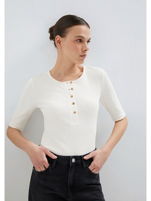 Mavi Düğme Detaylı Ekru Tişört 1613852-70051