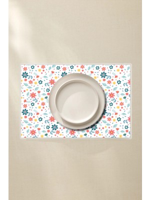Küçük Çiçek Desenli Amerikan Servis 4’lü - 42X30 Pvc Kaplamalı Silinebilir Masa Servisi