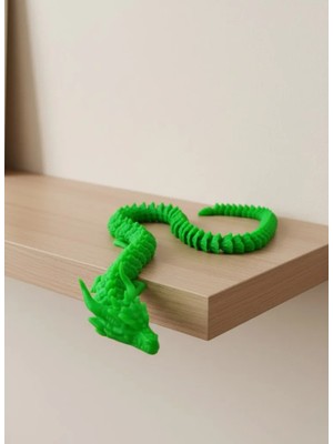 Yeşil Hareketli Ejderha Nemere