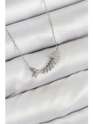 MiraLive Pirinç Zirkon Taşlı Balık Kılçığı Model Gümüş Renk Kadın Kolye - TJ-BKO10413