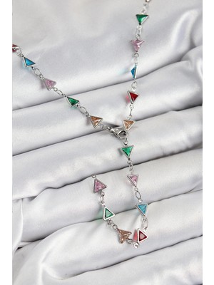 MiraLive Pirinç Renkli Zirkon Taşlı Üçgen Model Gümüş Renk Kadın Y Kolye - TJ-BKO10383