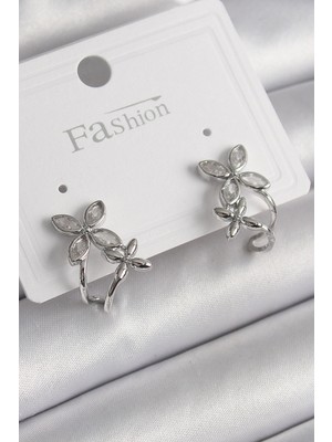 MiraLive Pirinç Gümüş Renk Zirkon Taşlı 2'li Çiçek Model Kadın Küpe - TJ-BKP9962