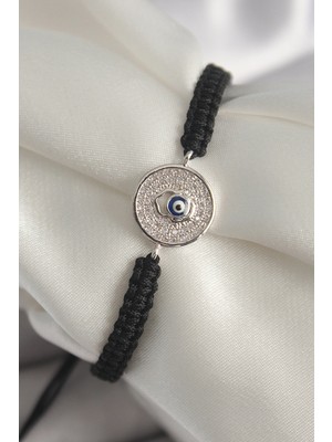 MiraLive Pirinç Gümüş Renk Zirkon Taşlı Nazar Boncuk Işleme Makrome Asansörlü Model Kadın Bileklik - TJ-BB6787