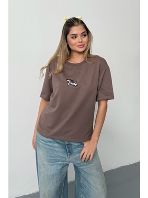 Giysa Kadın Bisiklet Yaka Köpek Nakışlı 2ip T-Shirt Açık Kahverengi - 26Y 26603