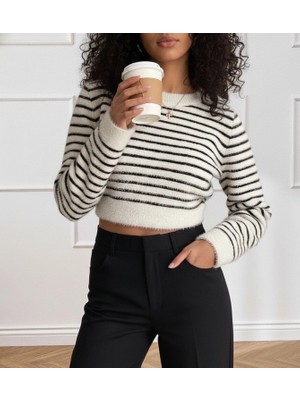 MiraLive Miray- Kadın Uzun Kollu Balıkçı Yaka Crop Triko Bluz