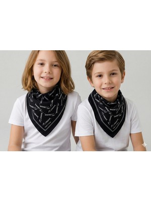 Sibel Günay Butik Atatürk Imzalı ve Portre Baskılı Siyah Fular /bandana | %100 Pamuk | Unisex | 10 Kasım – 29 Ekim – 19 Mayıs