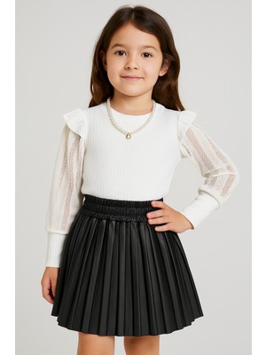 NayStyle Kız Çocuk Deri Görünümlü Pileli Etek ve Fırfırlı File Detaylı Bluz Kolye Hediyeli 3'lü Takım