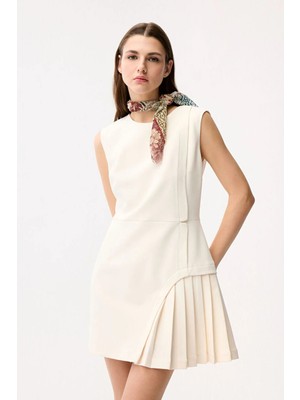 Adl Pile Detaylı Düğmeli Elbise Vanilya 12446472000