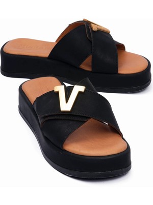 Mubiano Kadın Nubuk Terlik Hakiki Deri Iç Tabanlı Gold Metal Detaylı Kalın Tabanlı Venice Siyah