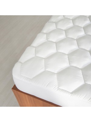 Otello Beyaz Kapitone Fitted Uyku Pedi 140 x 200 cm Ekstra Dolgun Elyaf ile Yatak Konforu