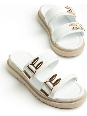 Dilimler Ayakkabı Kadın Dolgu Topuk Terlik Beyaz Iki Bantlı Metal Tokalı