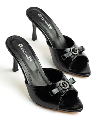 Dilimler Ayakkabı Kadın Ince Topuklu Terlik Siyah Parlak Cilt Yüzlü Fiyonklu