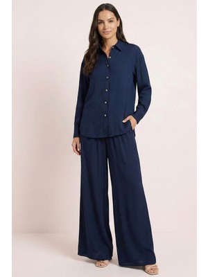 Guitar Dökümlü Lacivert Saten Gömlek