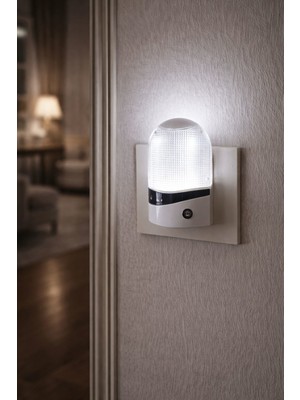 Ulbay Gece Lambası – Oval – Siyah Şeritli – Karanlıkta Otomatik Yanar – Fotoselli – 0.1W